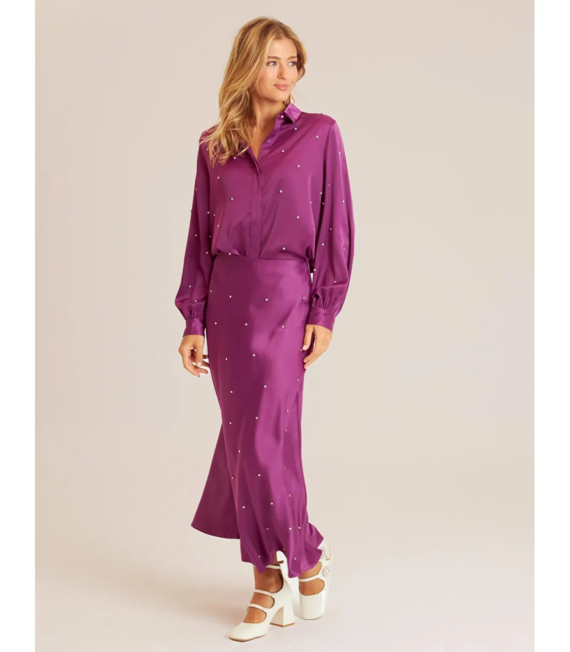 Alma en Pena Camisas|CAMISA SATINADA PEDRERÍA