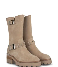 Alma en Pena Botas Planas|MEDIA BOTA CON TACHAS TRACK