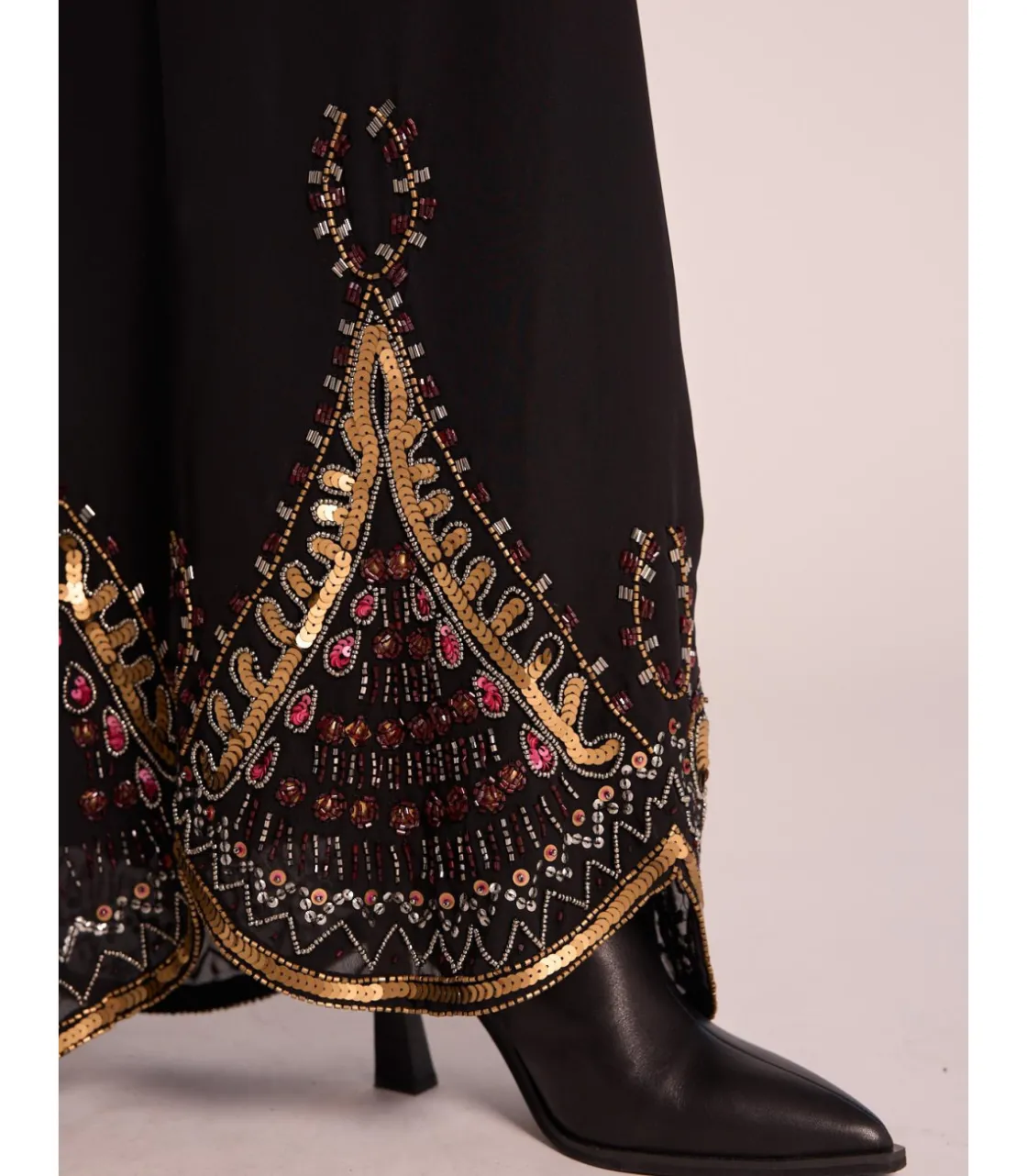 Alma en Pena Pantalones|PANTALÓN RECTO ABALORIOS